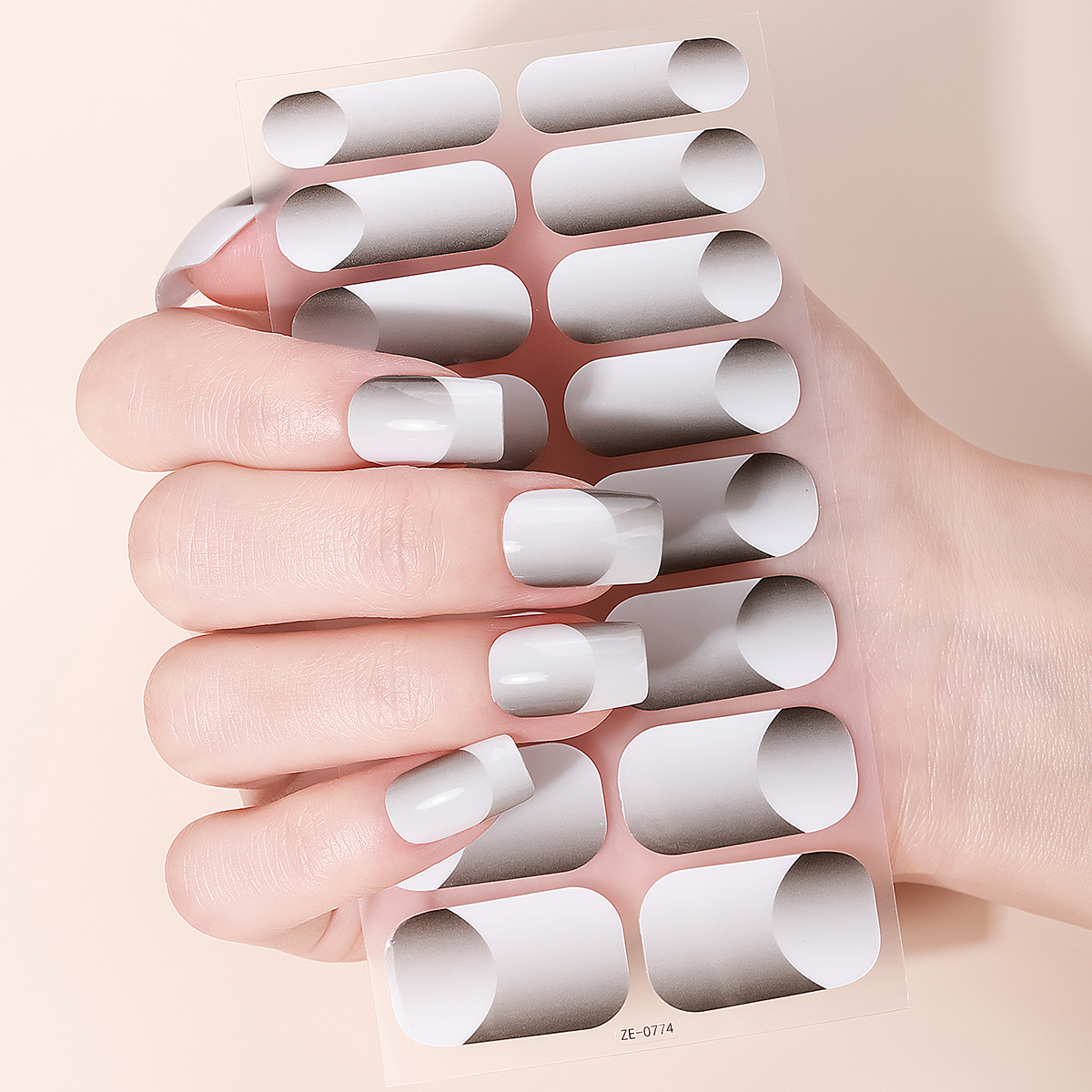 16Tips Full Cover French Nail  – Full Cover Adhesive recenzja i cena